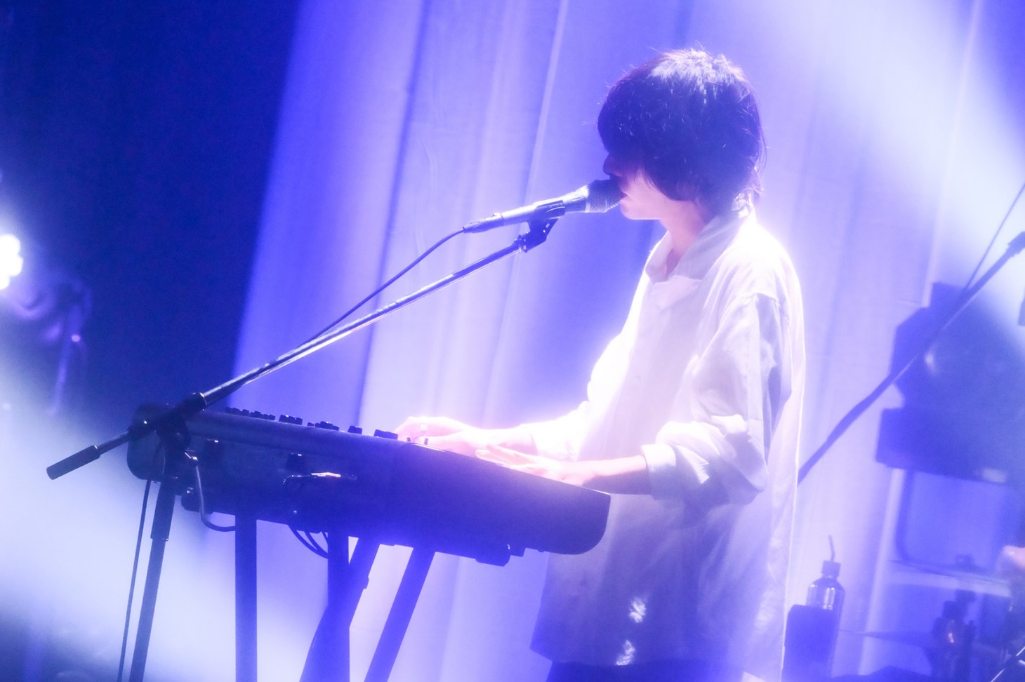 武市和希（Vo, G, Key）（Photo by MASANORI FUJIKAWA）