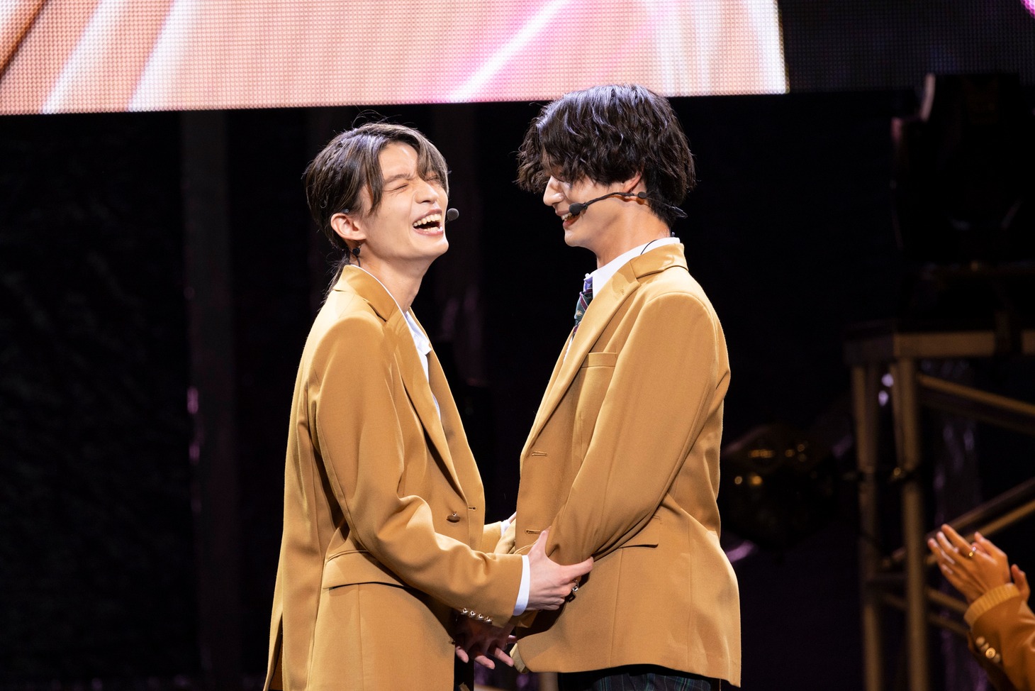 杢代和人と吉澤要人。（撮影：米山三郎）