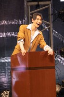 司会を務めた学級委員長の武藤潤。（撮影：米山三郎）