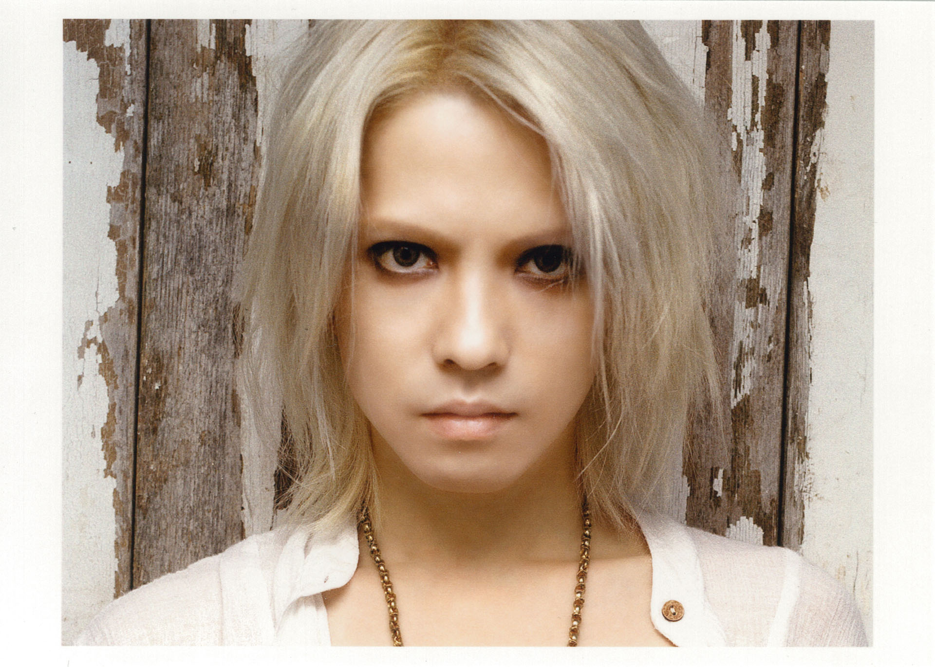 HYDE、ソロデビュー20周年ボックスセットより1stソロアルバム
