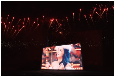 「WE ♥ NAMIE HANABI SHOW supported by セブン‐イレブン」イメージ画像