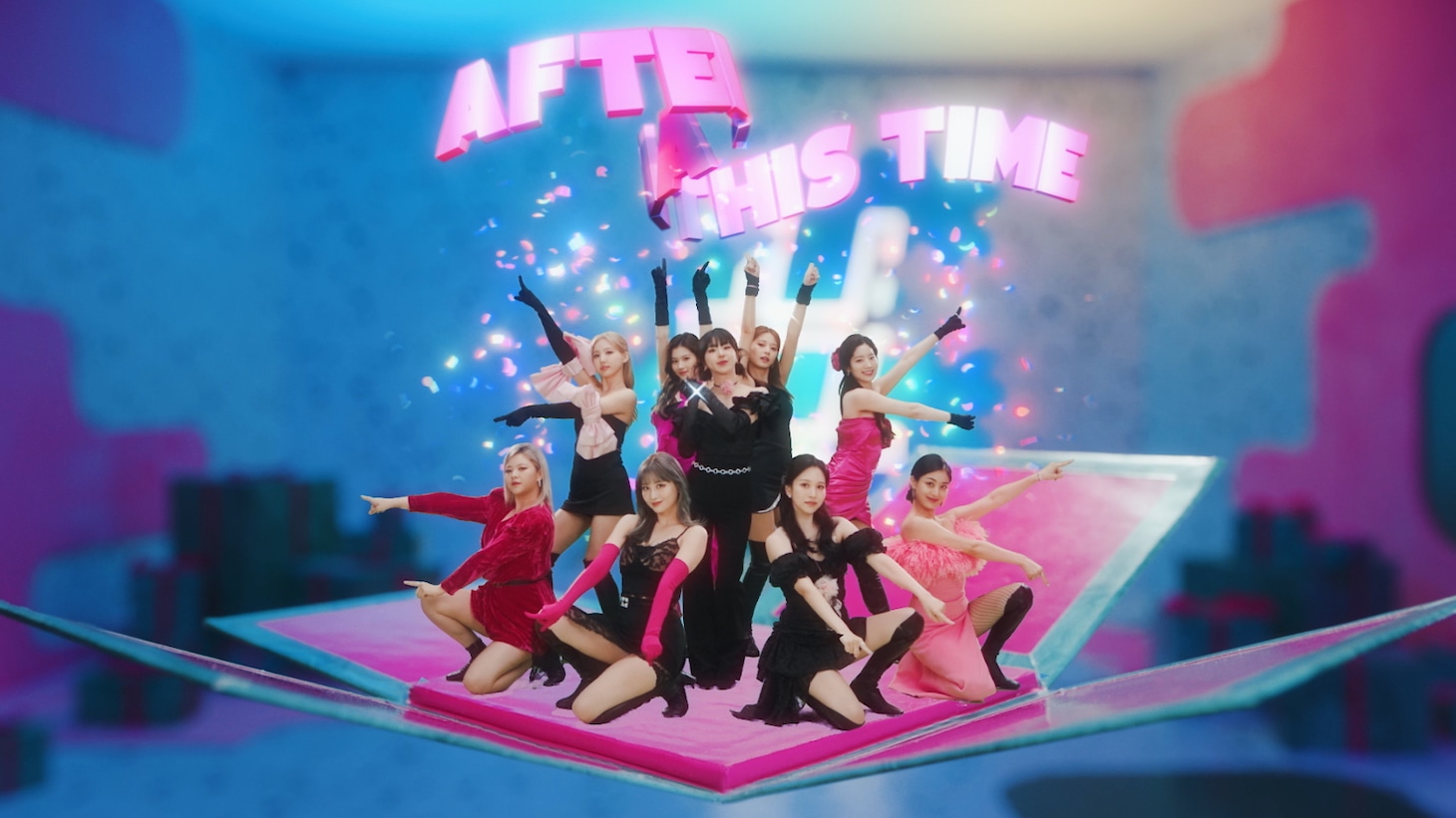 TWICE「Celebrate」ミュージックビデオより。