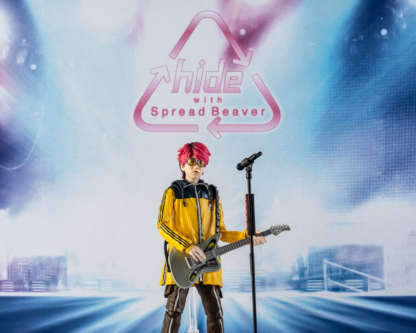 「S.H.Figuarts hide -ROCKET DIVE-」展示イメージ