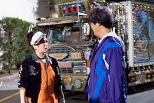 映画「スーパー戦闘 純烈ジャー 追い焚き☆御免」場面写真