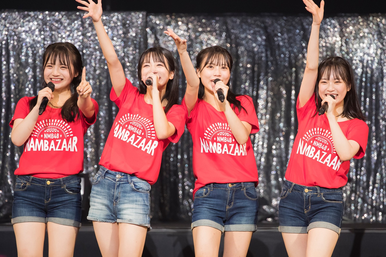 左から早川夢菜、坂田心咲、隅野和奏、浅尾桃香。 (c)NMB48