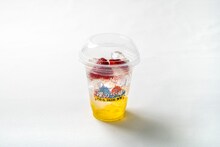 美 少年 岩崎大昇プロデュース 美 少年ゼリーソーダ パイン＋レモンゼリー、ナタデココ、イチゴ