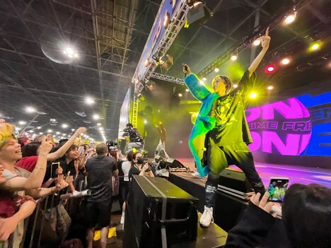 ONE N' ONLYとブラジルのSWAG。（撮影：ニッポンジャー）