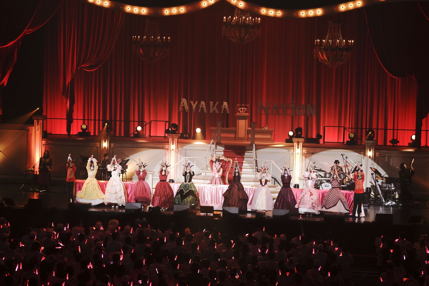 佐々木彩夏「AYAKA NATION 2022 in TOKYO GARDEN THEATER」の様子。（撮影：上飯坂一）