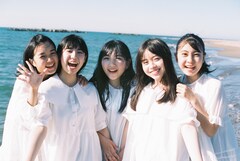 新潟発の新アイドルcourteseaが1stシングル発表、堂島孝平やconnieら参加