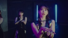 i☆Ris「Queens Bluff」ミュージックビデオより。