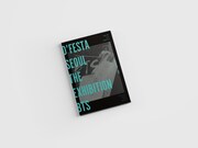 物販コーナーで販売される、「D'FESTA」ソウルオフィシャルブック。(c)DISPATCH