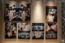 TOMORROW X TOGETHERのパネル。