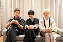 左から陣、川村壱馬、海沼流星。