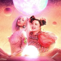 ドージャ・キャットと
渡辺直美。