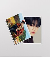 物販コーナーで販売される、「D'FESTA」オリジナルポストカード。(c)DISPATCH