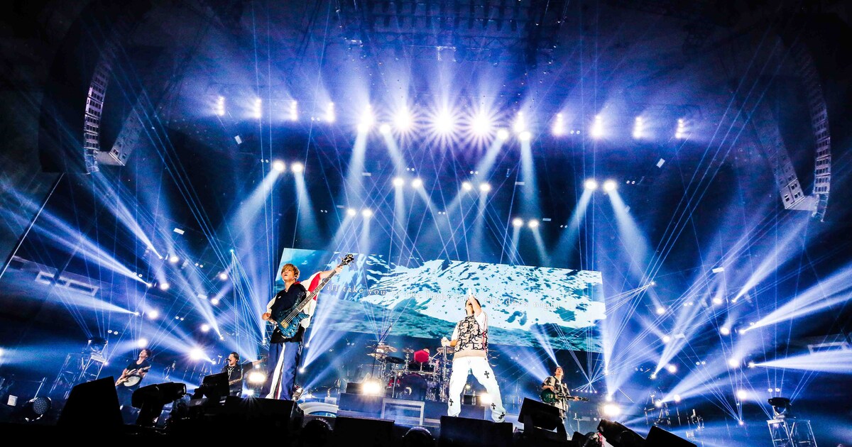 UVERworld、crewと最高の夜を過ごした夏の日本武道館ライブ（ライブ 