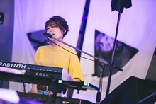 小田朋美（Key, Cho / CRCK/LCKS）（撮影：三浦知也）