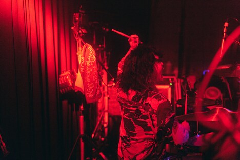 田中そい光（Dr / 黒子首）（撮影：森川亮太）