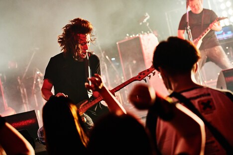 J（Photo by KEIKO TANABE）