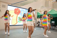 OKI.7STARSのデビューイベント「めんそーれ！オキナナの夏」の様子。（提供：タワーレコード）