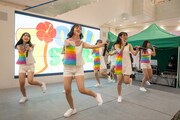 OKI.7STARSのデビューイベント「めんそーれ!オキナナの夏」の様子。(提供:タワーレコード)