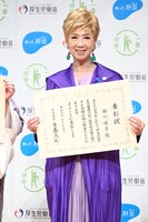 瀬川瑛子