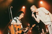 左から石崎ひゅーい、菅田将暉（撮影：鈴木友莉）