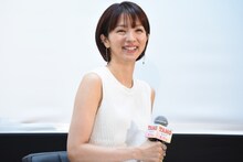 大学生のリアクションに思わず笑顔になる満島ひかり。