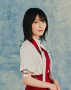 森田ひかるのソロアーティスト写真。