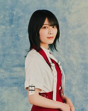 森田ひかるのソロアーティスト写真。