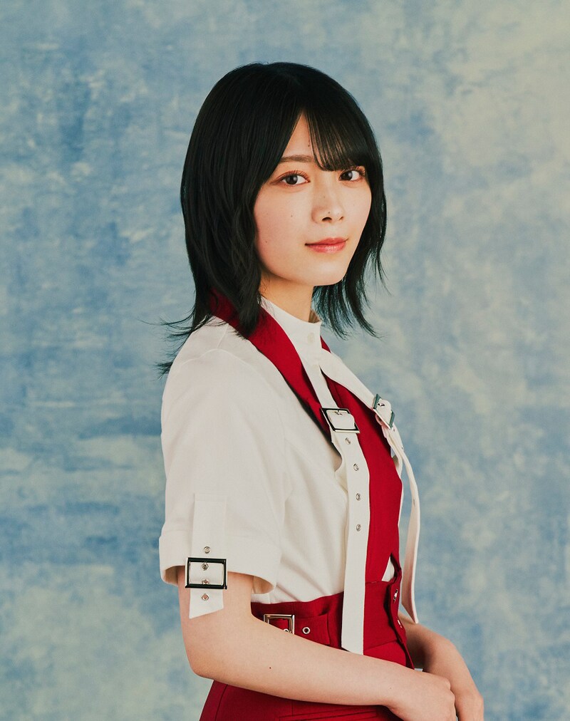 森田ひかるのソロアーティスト写真。