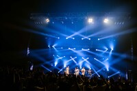 「ライブナタリー “ビッケブランカ × Awesome City Club”」の様子。（撮影：曽我美芽）