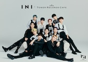 INIとタワレコカフェがコラボ、メンバー考案の夏らしいメニューを提供