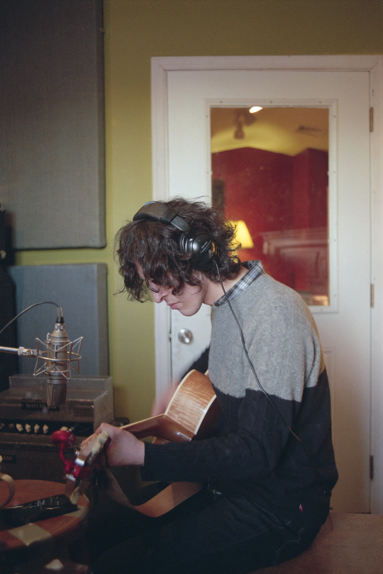 アメリカ・フィラデルフィアでレコーディング中の様子。