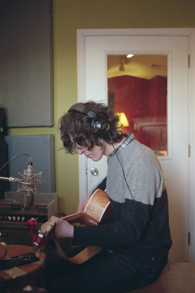 アメリカ・フィラデルフィアでレコーディング中の様子。