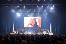 「ZARD 30周年記念ライブ『ZARD 30th Anniversary LIVE “What a beautiful memory ～軌跡～”』」の様子。