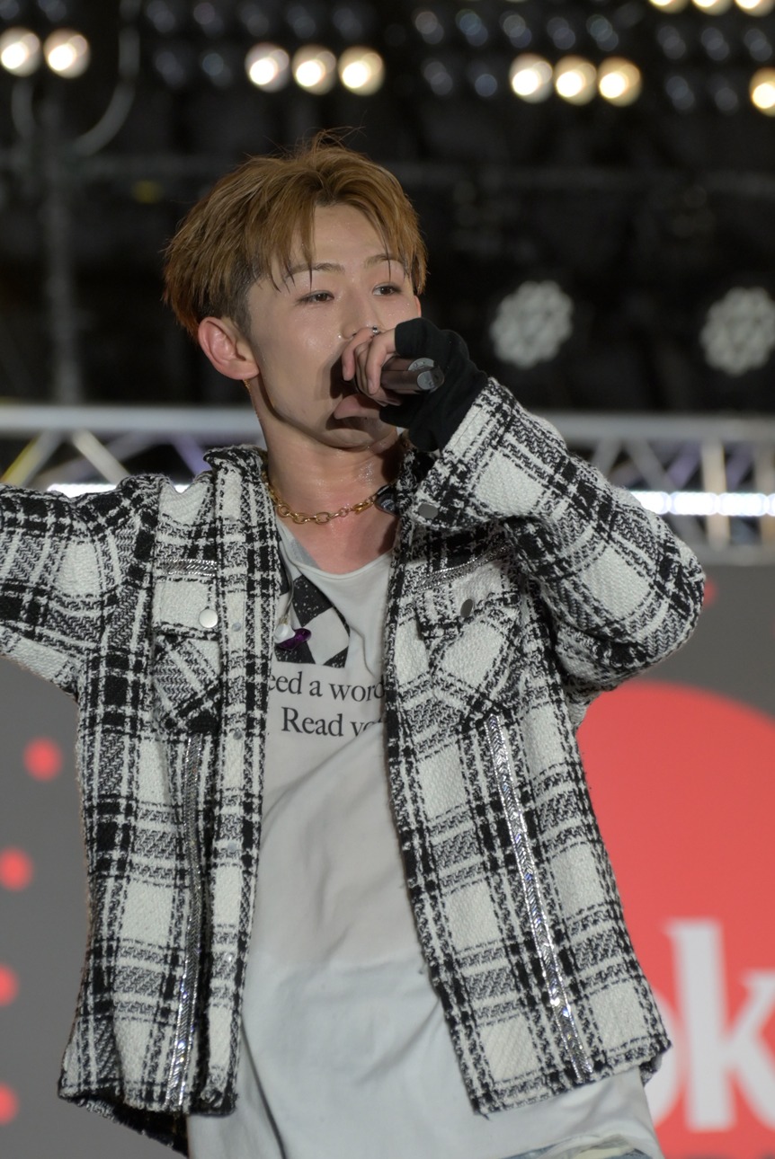 EIKU（撮影：冨田望）