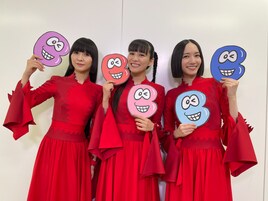 Perfumeが自分たちのクイズに回答、好かれポイントの自己分析に照れる「バズリズム02」今夜