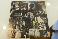 TUCKERに多大なインスピレーションを与えたドン・ルイスのライブ盤「The Don Lewis Experience」。