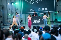 「lyrical school tour 2022 "L.S." FINAL @日比谷野外音楽堂」の様子。