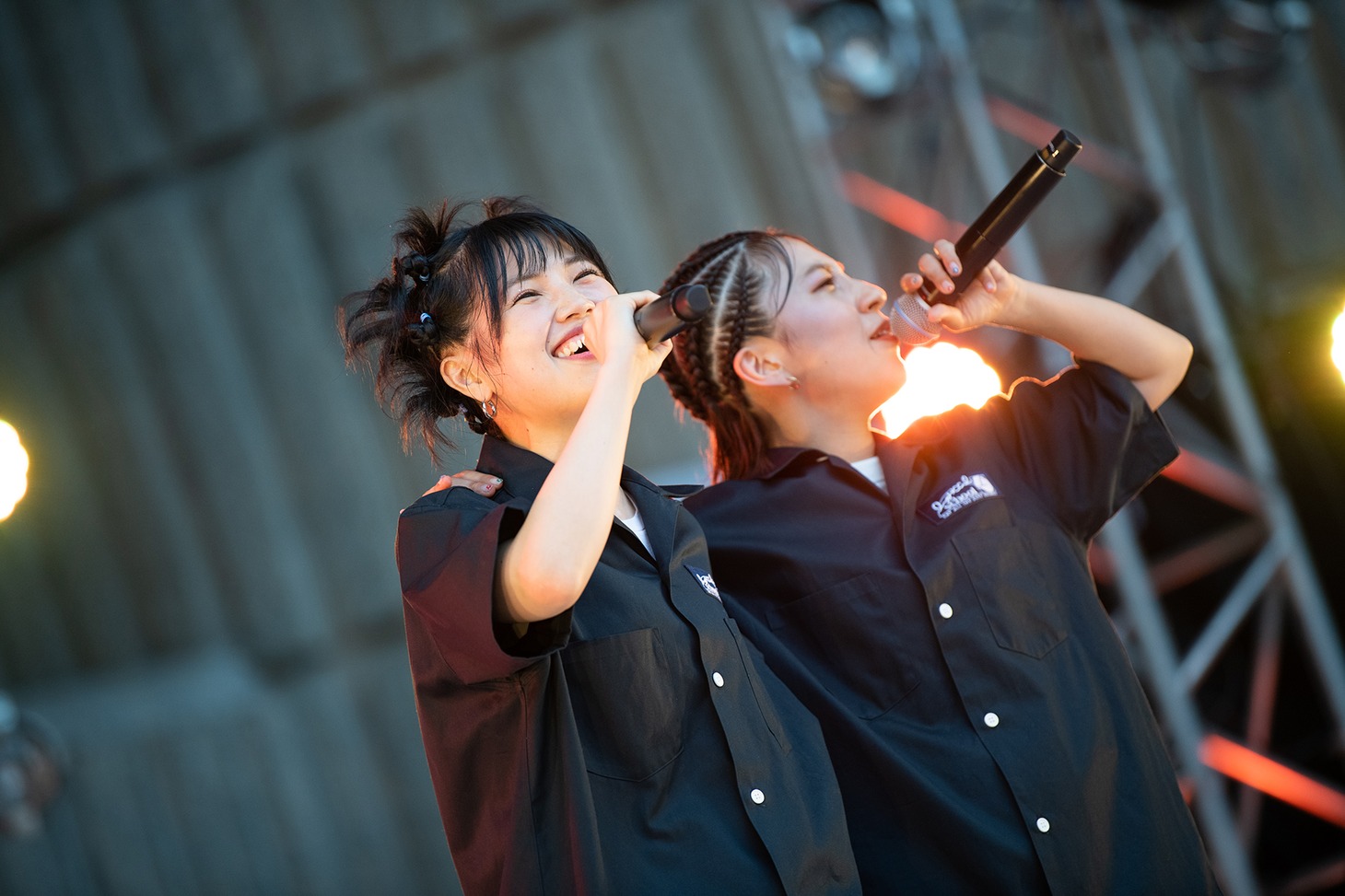 リリスク加入前からの友達だったyuu（左）とrisano（右）。