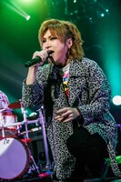 鬼龍院翔（Vo）（撮影：菅沼剛弘）