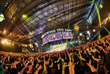 「GLAY LIVE TOUR 2022 ～We♡Happy Swing～ Vol.3 Presented by HAPPY SWING 25th Anniv.」幕張メッセ国際展示場9～11ホール公演の様子。（撮影：田辺佳子）