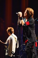 TERU（Vo）（撮影：田辺佳子）