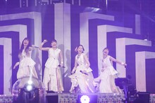 ももいろクローバーZ「ももクロ夏のバカ騒ぎ2022 -MOMOFEST-」の様子。(c)キングレコード