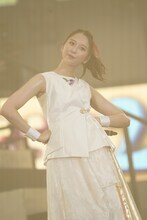 玉井詩織 (c)キングレコード