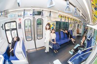 新交通ゆりかもめに乗るDevil ANTHEM.。