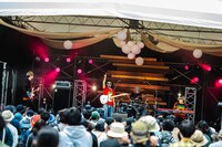 「SWEET LOVE SHOWER SPRING 2022」より、HIMI。