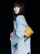 ITZYが起用された「CHARLES & KEITH FALL COLLECTION 2022」キャンペーンビジュアル。