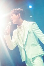 ONEW（撮影：田中聖太郎）